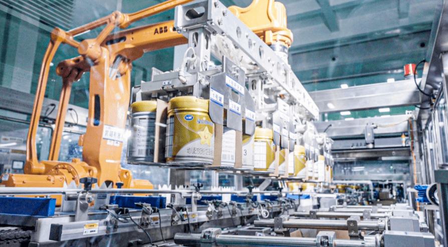 飛鶴集團(tuán)凈化車(chē)間