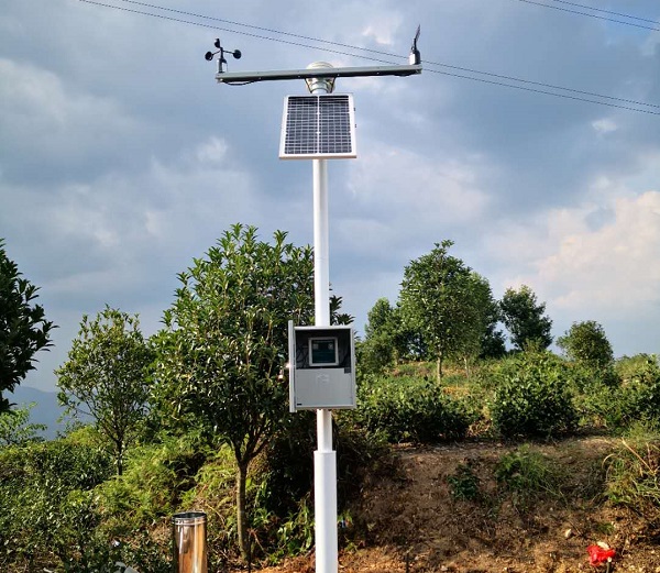 森林防火監(jiān)測設(shè)備圖片1 森林防火監(jiān)測設(shè)備圖片1